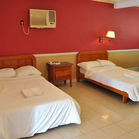 Club Manila East Taytay Daire Dış mekan fotoğraf